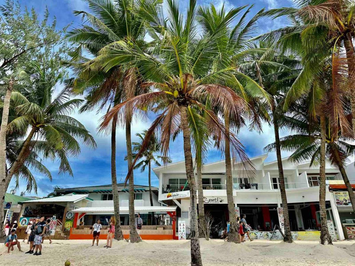 Calypso Beach And Dive Resort Manoc-Manoc Eksteriør billede