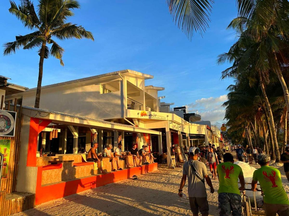 Calypso Beach And Dive Resort Manoc-Manoc Eksteriør billede