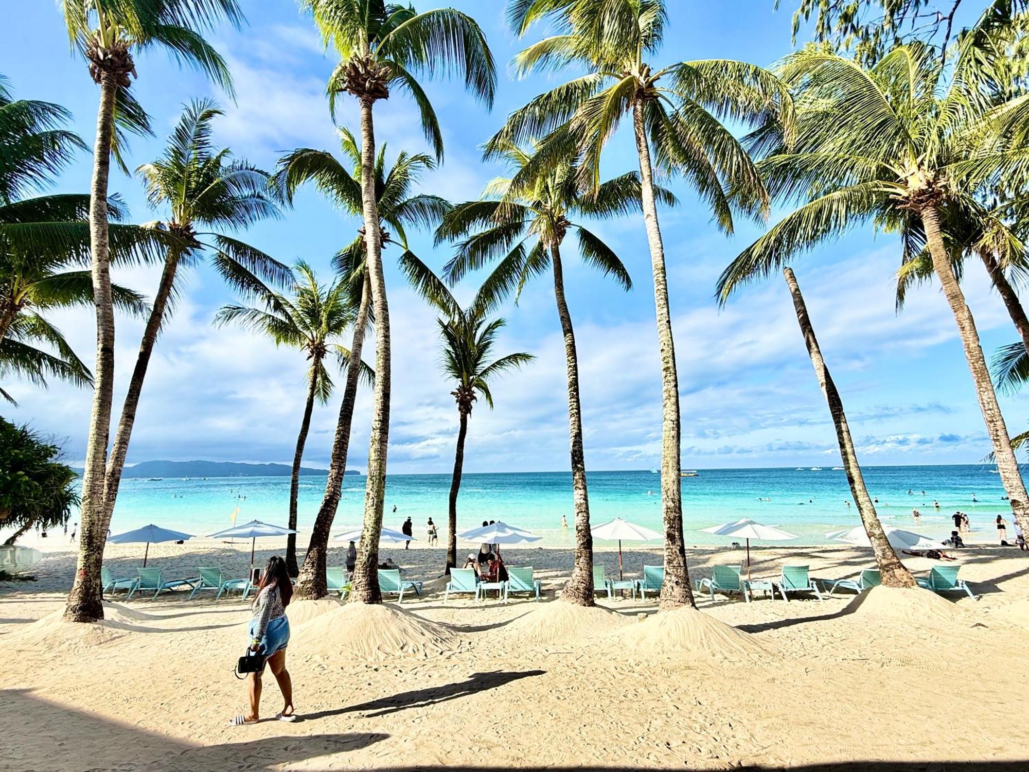 Calypso Beach And Dive Resort Manoc-Manoc Eksteriør billede