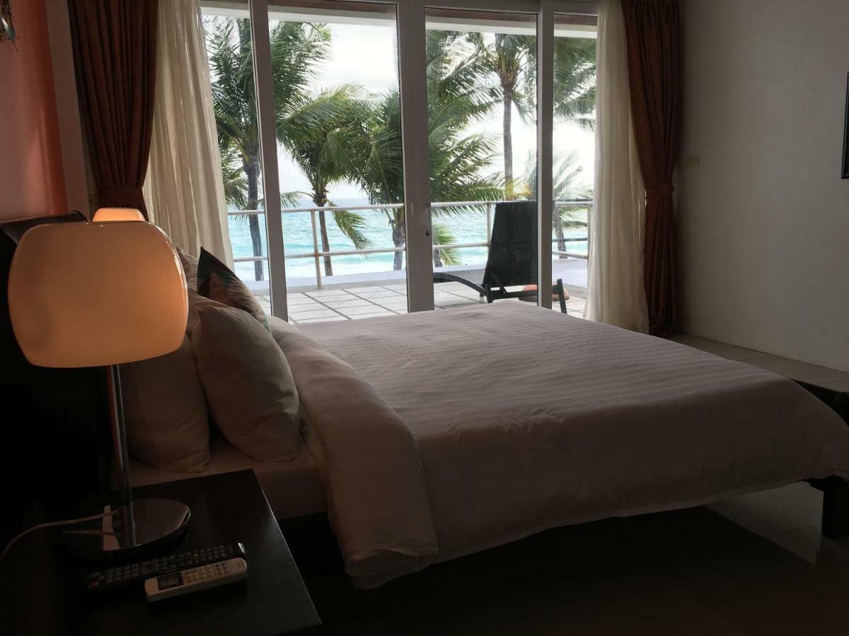 Calypso Beach And Dive Resort Manoc-Manoc Eksteriør billede